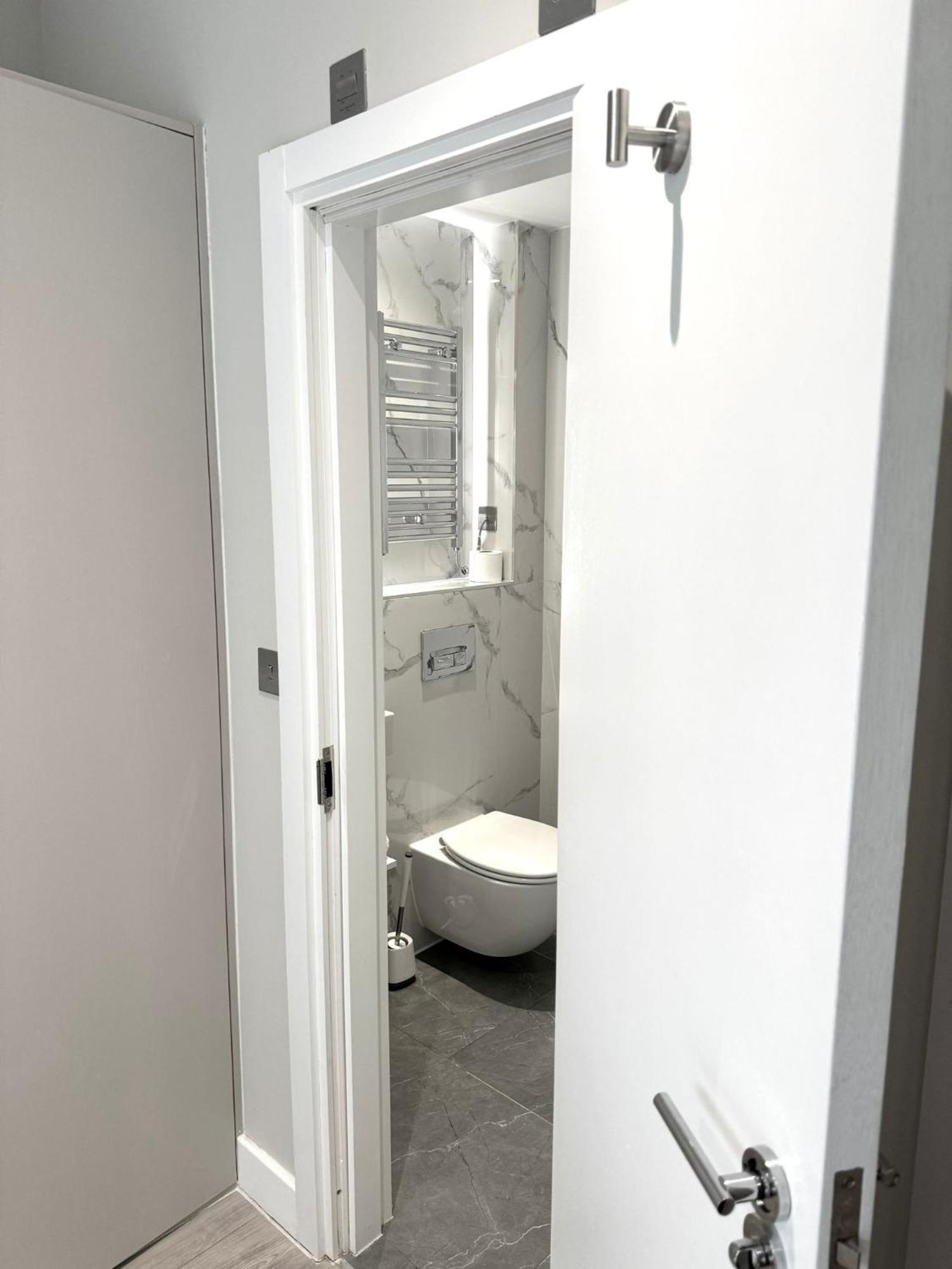 Nox Richmond Aparthotel Richmond  Eksteriør bilde