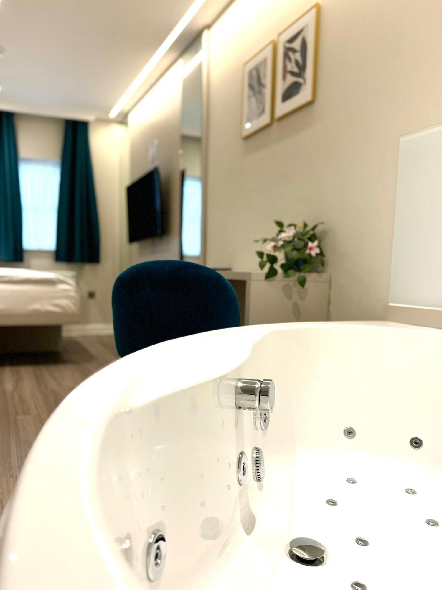 Nox Richmond Aparthotel Richmond  Eksteriør bilde